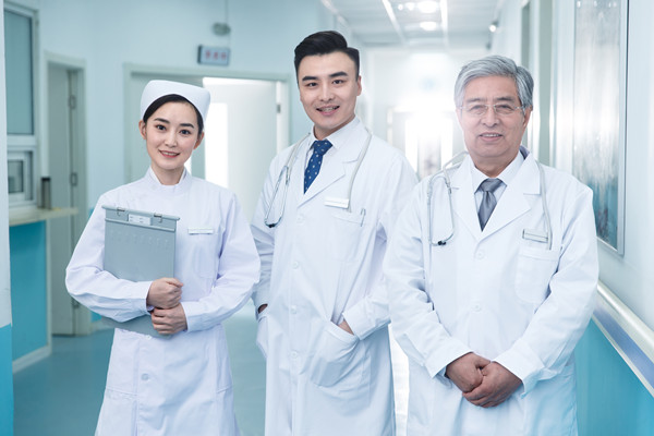 临床医学硕士的核心培养目标是什么？具体侧重哪些能力提升？